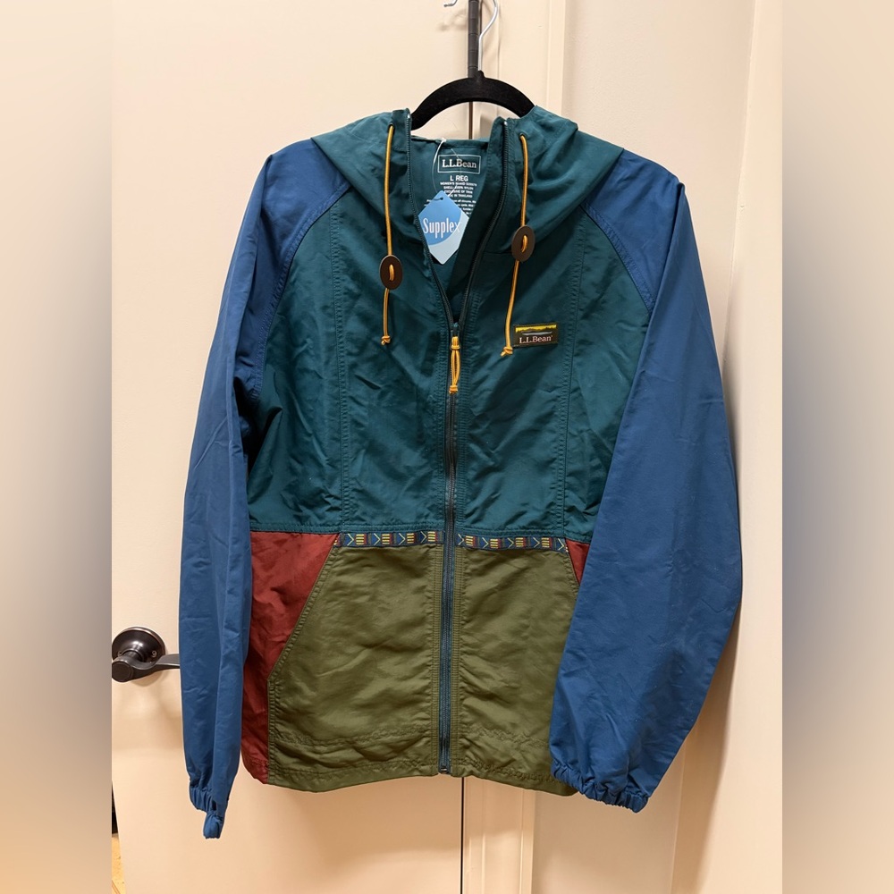 L.L. Bean Mountain Classic Jacket in Multicolor